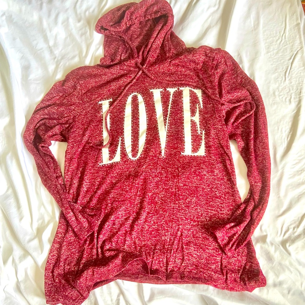 Ocasion burgundy hoodie pullover blouse with LOVE